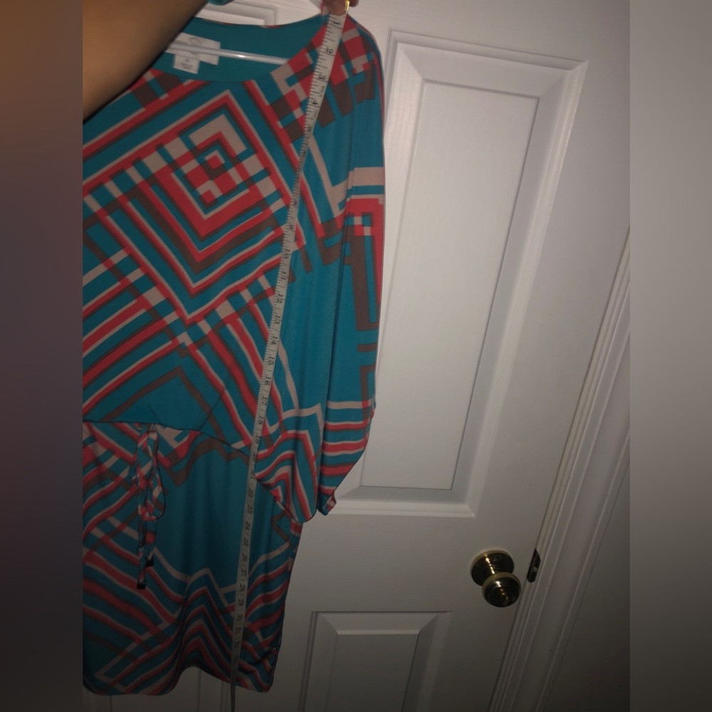 Jessica Simpson batwing dress - Picture 9 of 15
